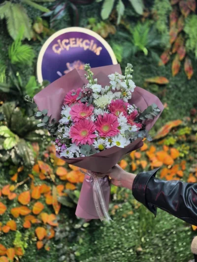 Tatlı Pembe Sevgi Buketi