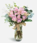 Vazoda 17'li Lila Gül