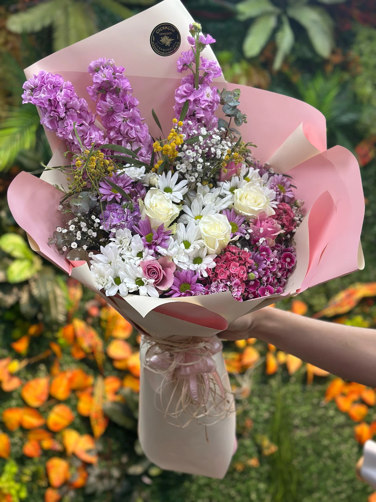 Gönül Alan Pembe Buket