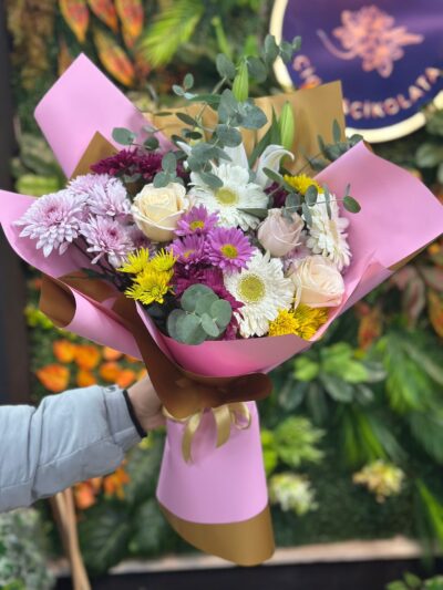 Orta Boy Karışık Mevsim Buketi