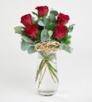 Vazoda 5'li Kırmızı Gül