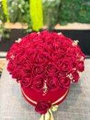 Kadife Kutuda 41'li Kırmızı Yapay Gül